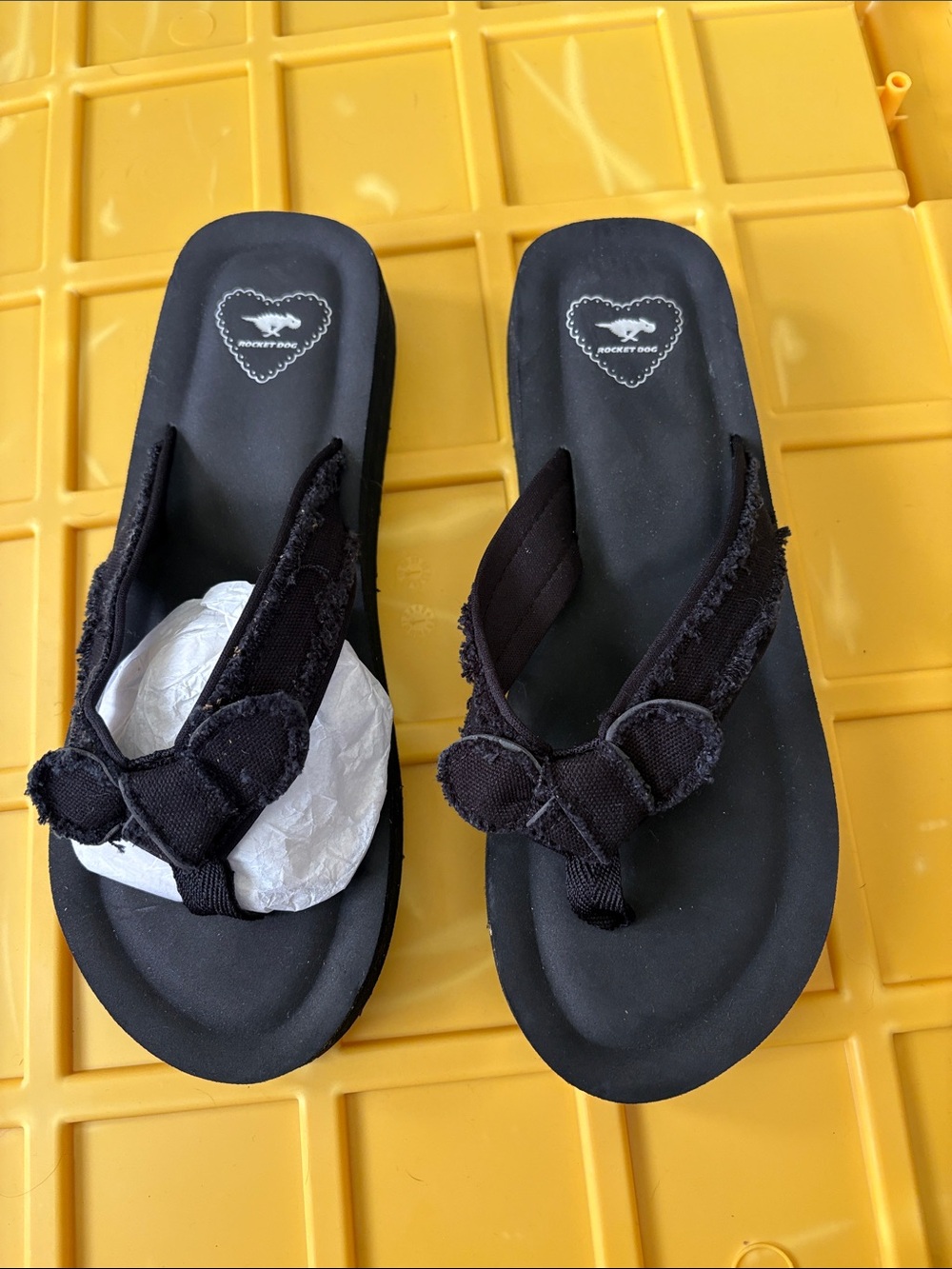 Rocket Dog Black Bow Kids Flip-Flop Sandals